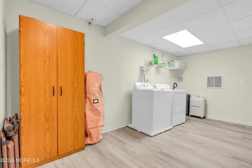 319 Deuce Drive Wall, NJ 07719