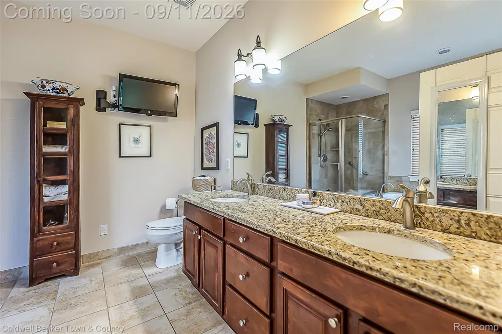 398 Delmar Court Highland Charter Township, MI 48357