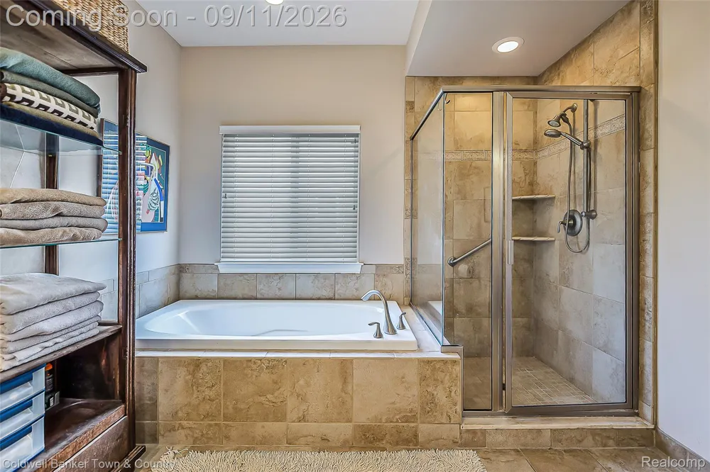398 Delmar Court Highland Charter Township, MI 48357
