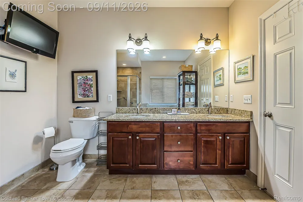 398 Delmar Court Highland Charter Township, MI 48357