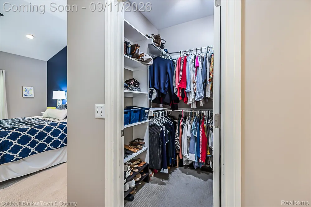 398 Delmar Court Highland Charter Township, MI 48357