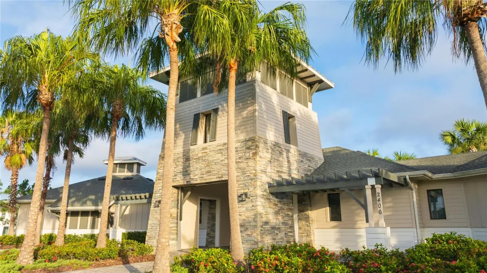 2480 EVERSON STREET #2-6 Bradenton, FL 34208