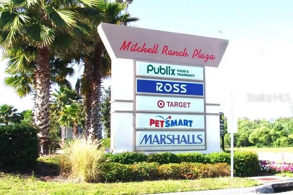 9528 BUNKER HILL COURT New Port Richey, FL 34655