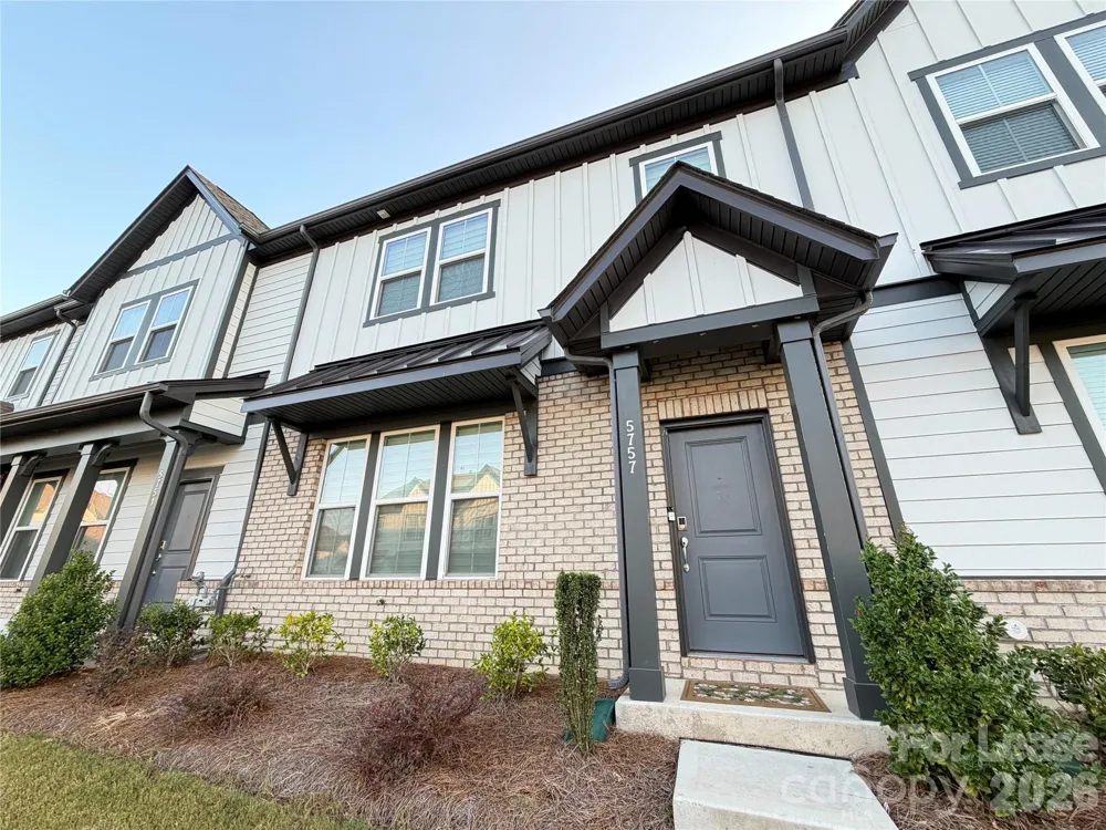 5757 Coulee Lane Charlotte, NC 28215