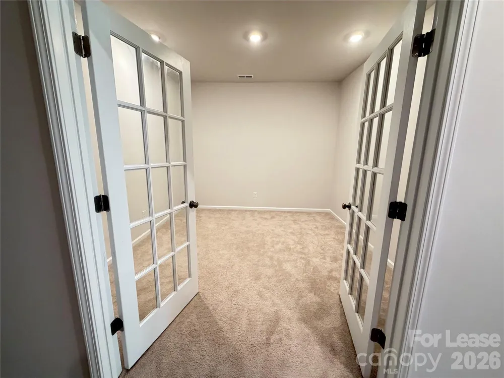 5757 Coulee Lane Charlotte, NC 28215