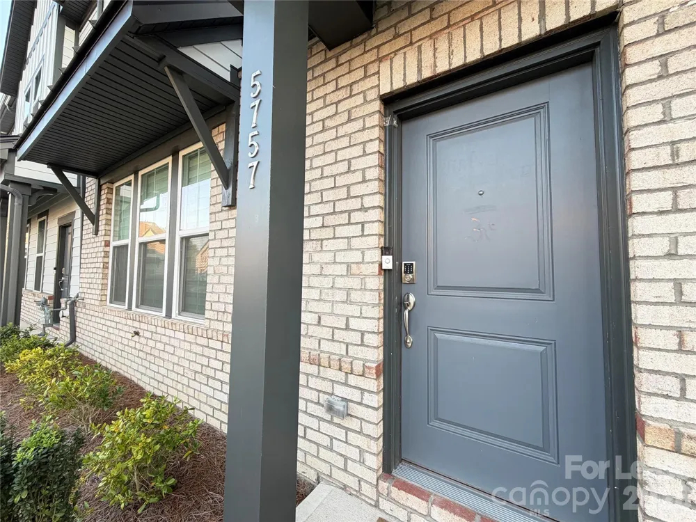 5757 Coulee Lane Charlotte, NC 28215