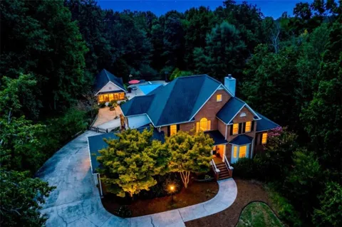 189 S Tanglewood Drive