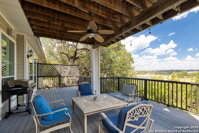 1761 Lakeside W Canyon Lake, TX 78133
