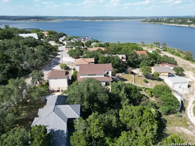1761 Lakeside W Canyon Lake, TX 78133