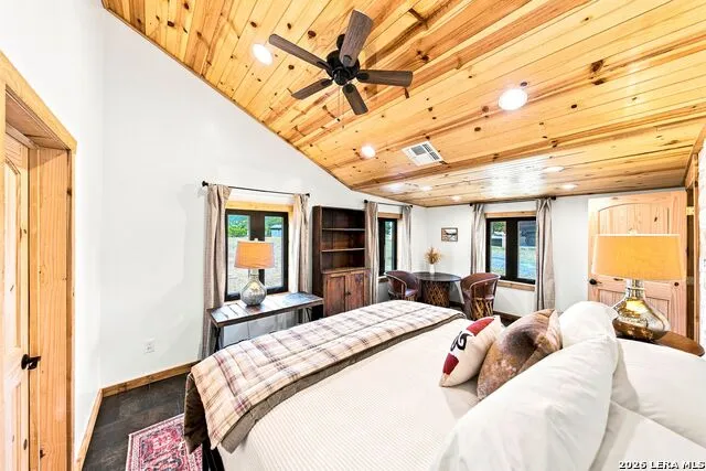 259 Gate Road Pipe Creek, TX 78063
