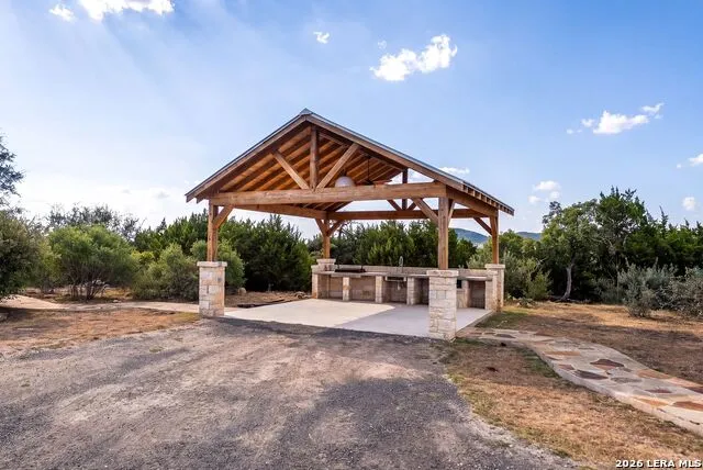 259 Gate Road Pipe Creek, TX 78063