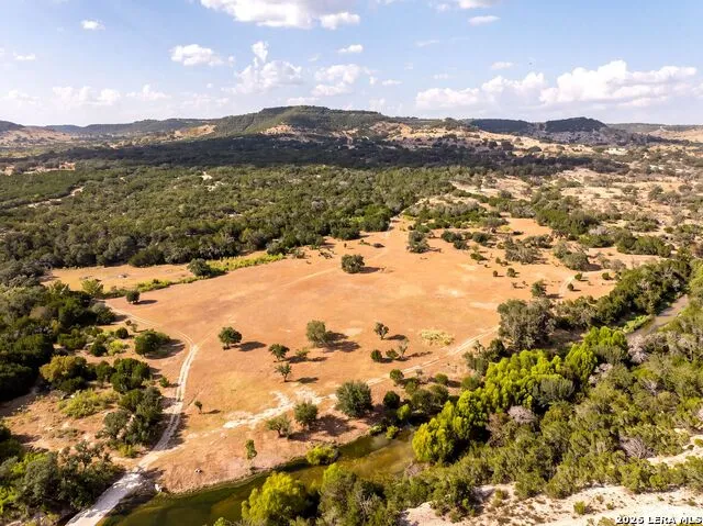 259 Gate Road Pipe Creek, TX 78063