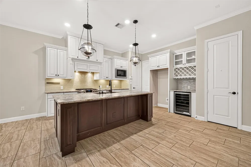 23 Dylan Branch Drive Tomball, TX 77375