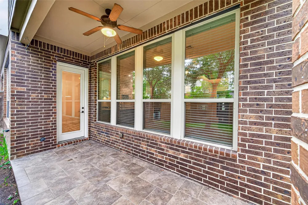 23 Dylan Branch Drive Tomball, TX 77375