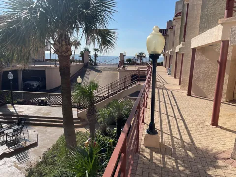 7312 Seawall Boulevard #106