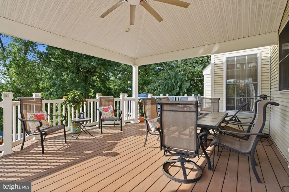 2780 HONEYSUCKLE LANE Huntingdon Valley, PA 19006