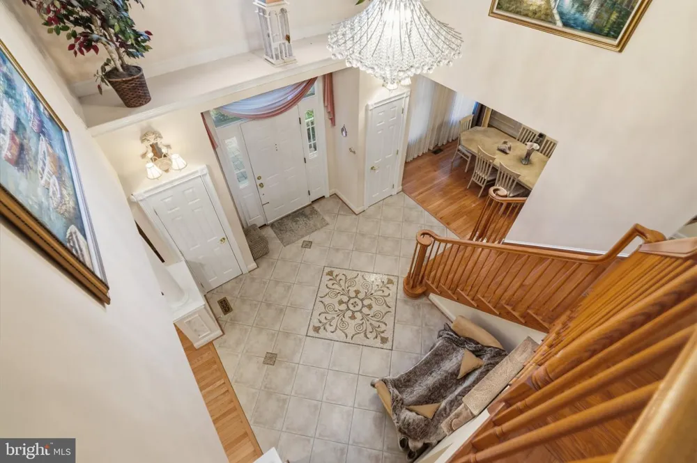 2780 HONEYSUCKLE LANE Huntingdon Valley, PA 19006