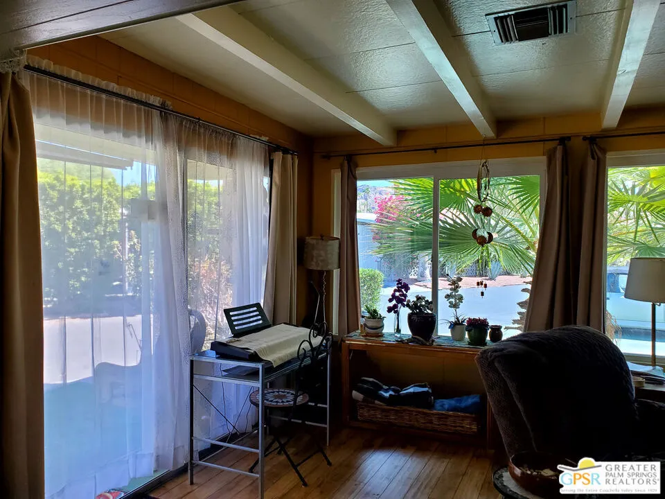13 Araby Street Palm Springs, CA 92264