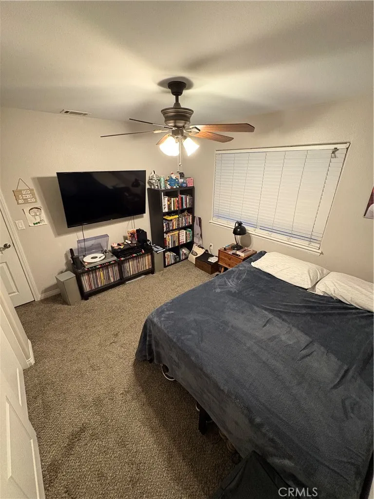 6750 Oak Hill Road Oak Hills, CA 92344