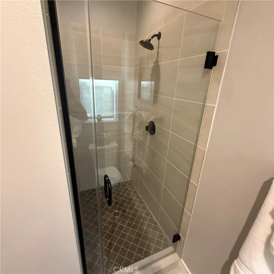 2107 Copper Walk Gardena, CA 90249