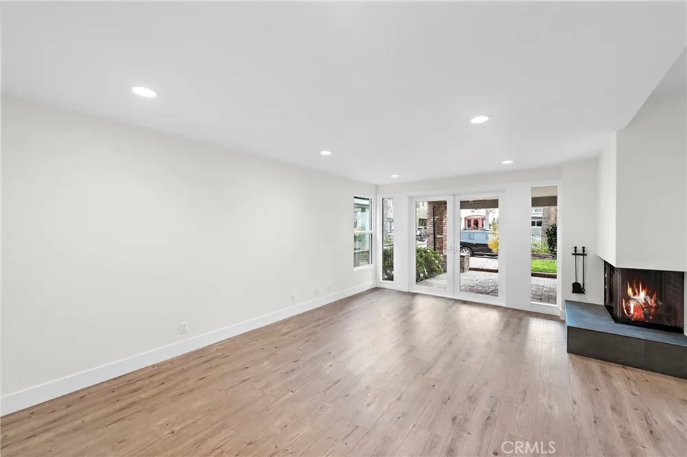 411 Goldenrod #A Corona del Mar, CA 92625