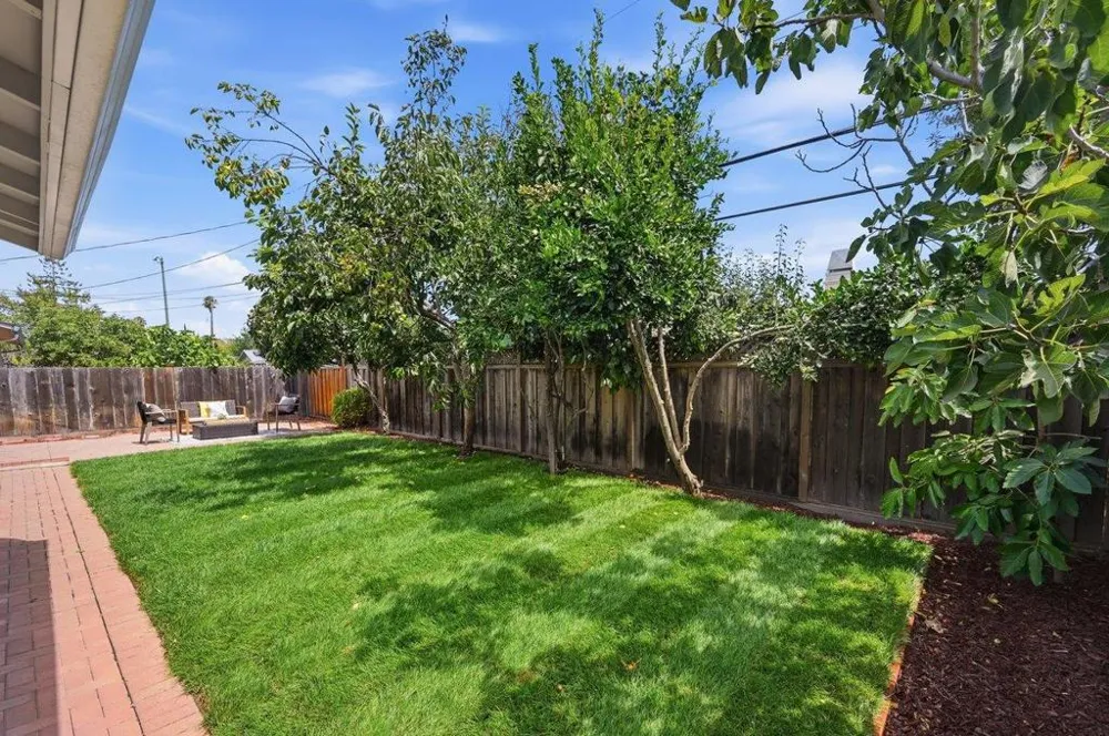 2318 Grimsby Court San Jose, CA 95130