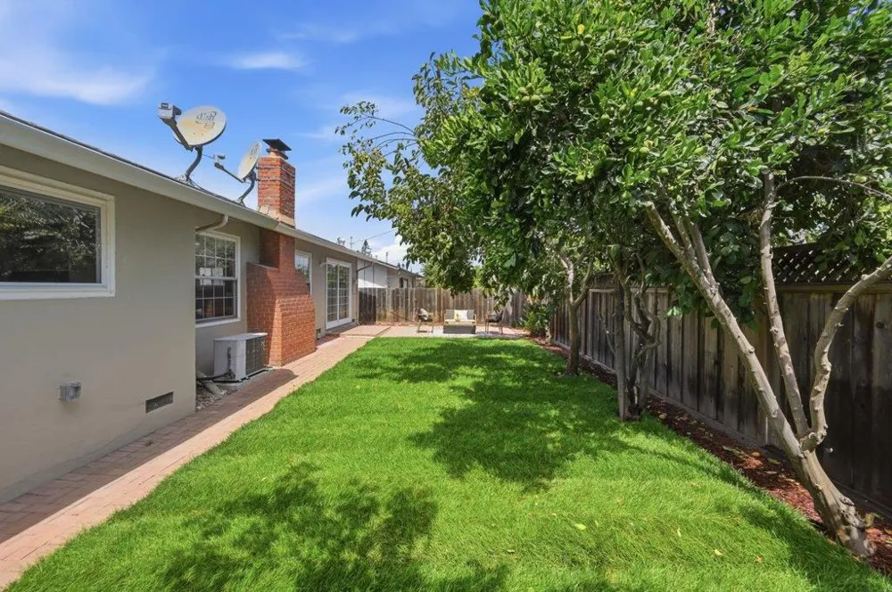 2318 Grimsby Court San Jose, CA 95130