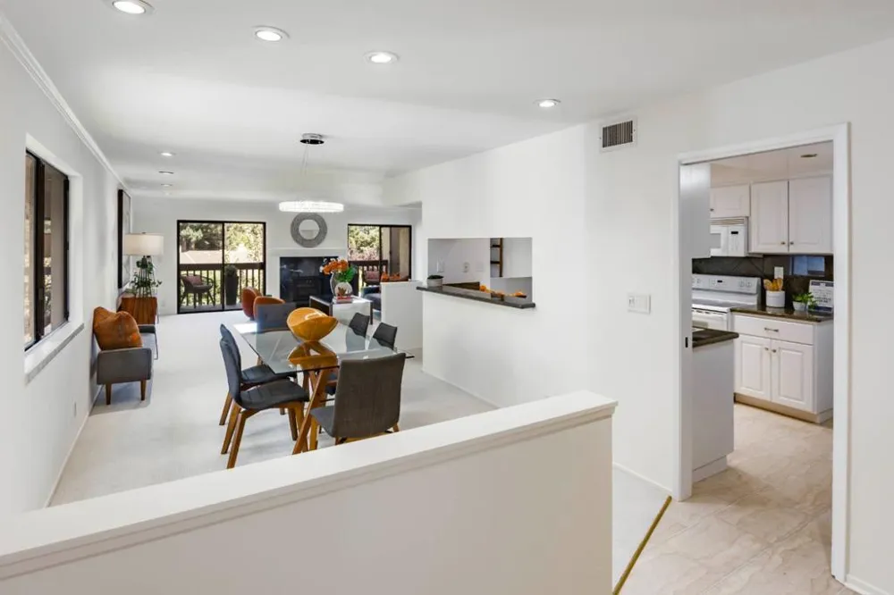 226 W Edith Avenue #2 Los Altos, CA 94022