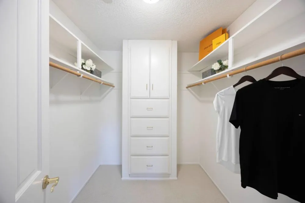 226 W Edith Avenue #2 Los Altos, CA 94022
