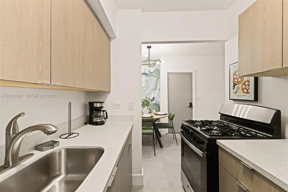 7340 Harding Ave #5 Miami Beach, FL 33141