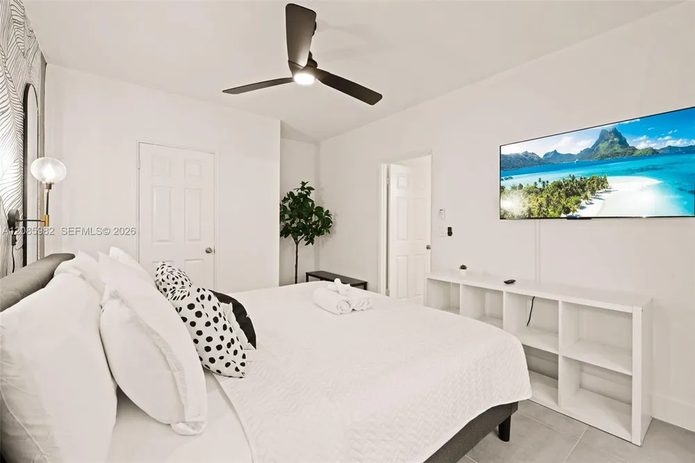 7340 Harding Ave #5 Miami Beach, FL 33141