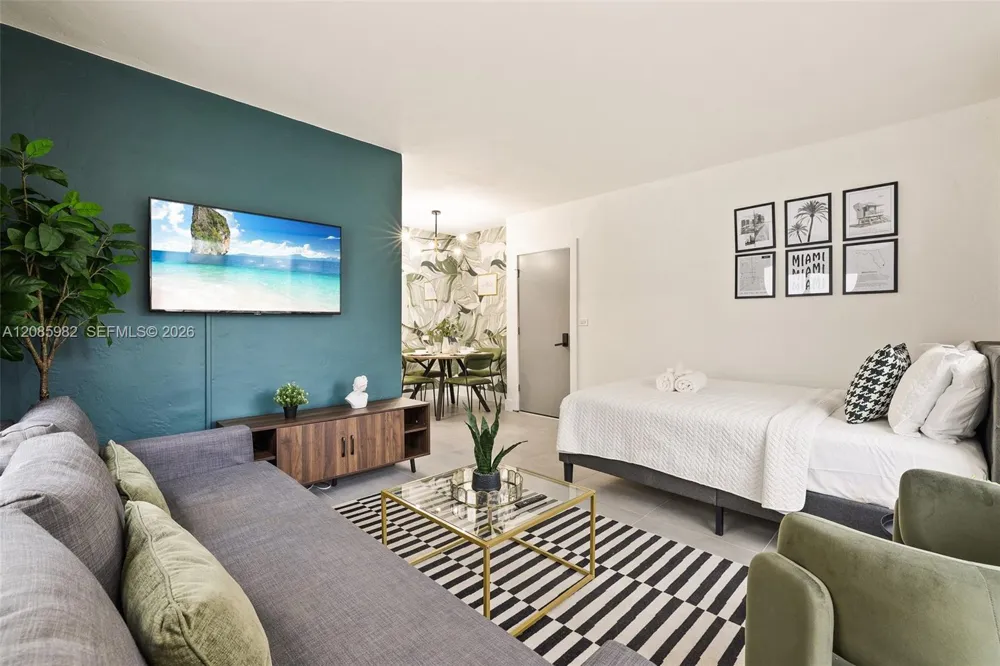 7340 Harding Ave #5 Miami Beach, FL 33141