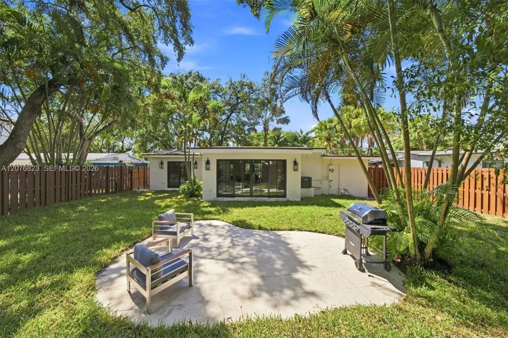 1219 SW 21st St Fort Lauderdale, FL 33315