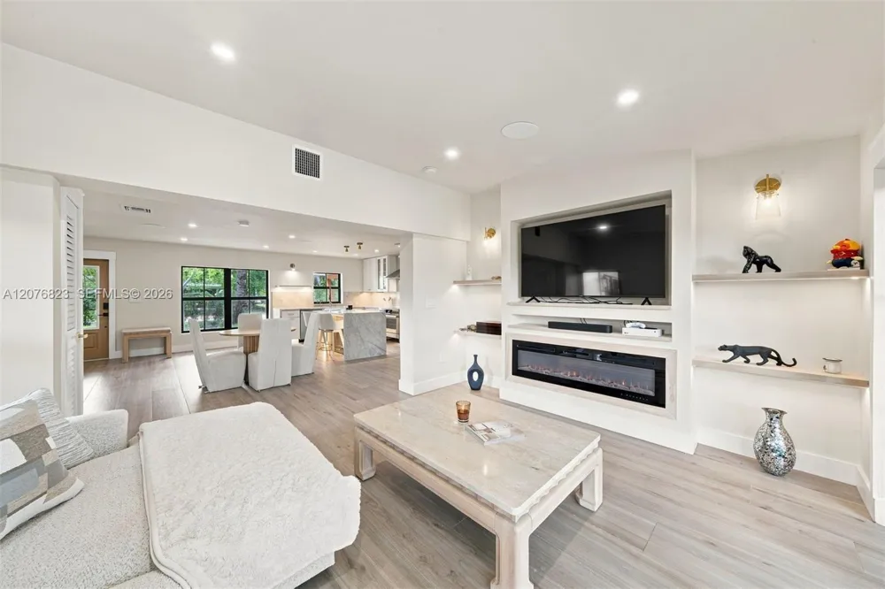 1219 SW 21st St Fort Lauderdale, FL 33315