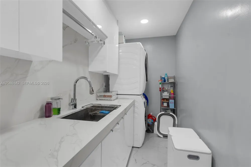 19245 SW 188th St Miami, FL 33187