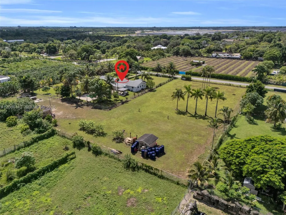19245 SW 188th St Miami, FL 33187