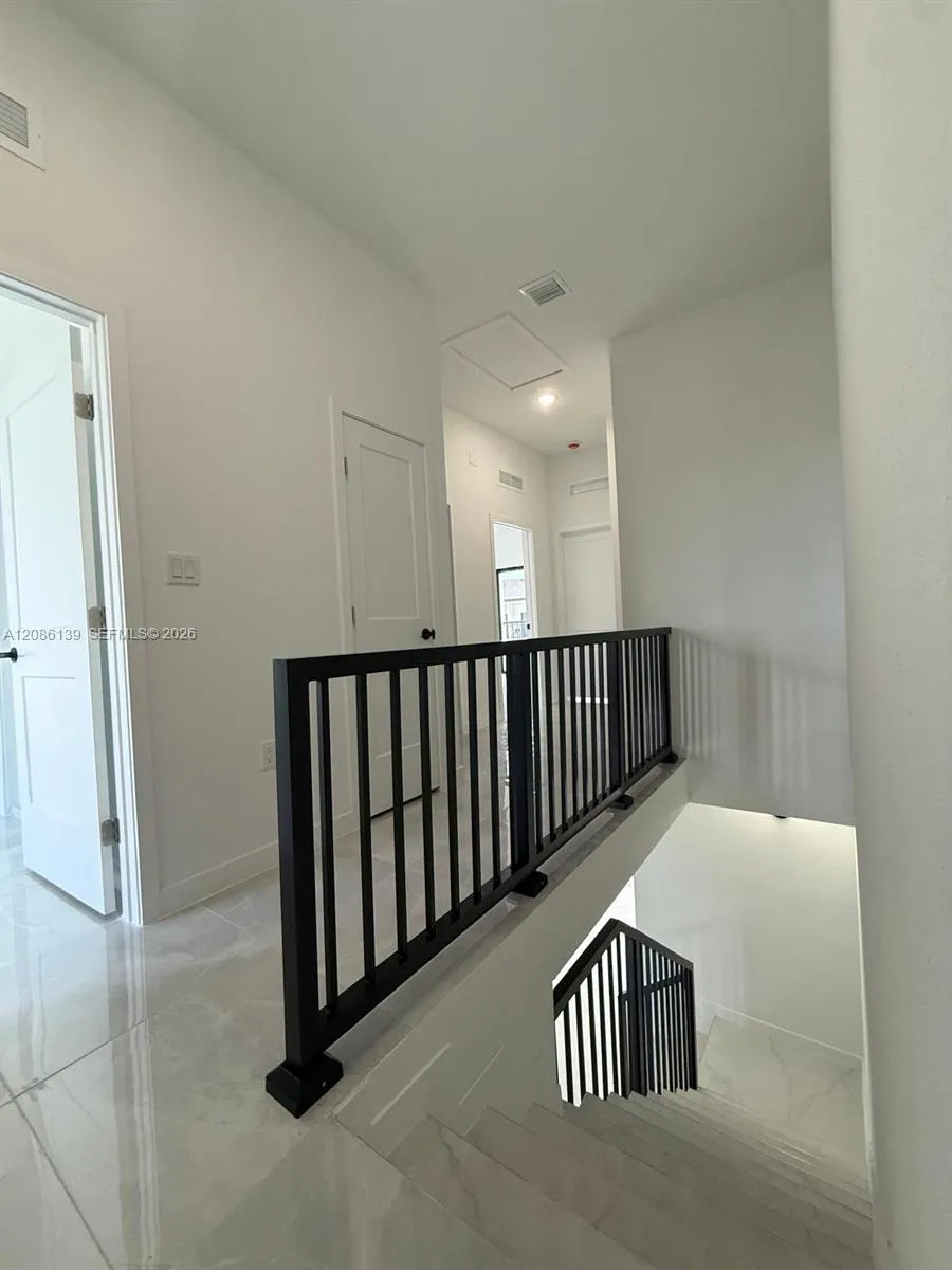 1416 NW 6th Ter Florida City, FL 33034