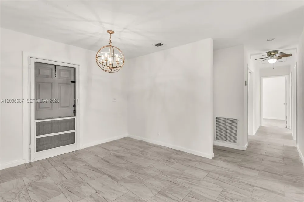 1851 69th Ave Hollywood, FL 33024
