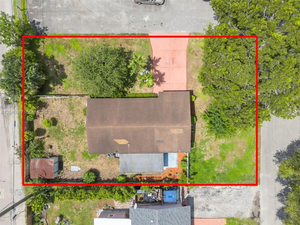 1851 69th Ave Hollywood, FL 33024