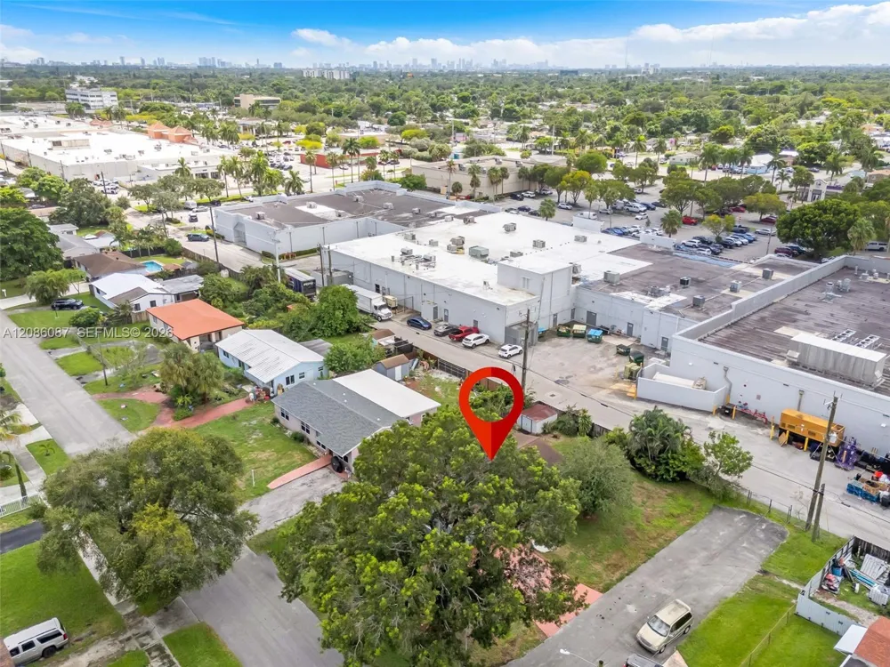 1851 69th Ave Hollywood, FL 33024