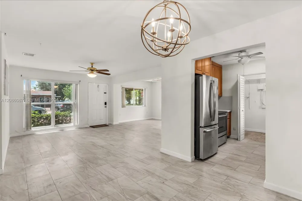 1851 69th Ave Hollywood, FL 33024