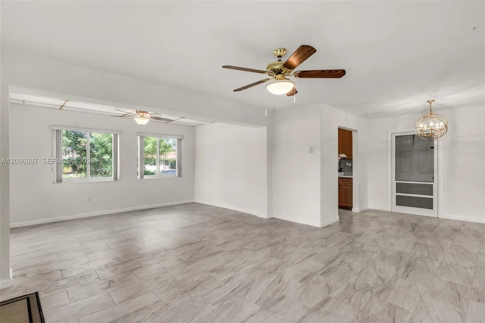1851 69th Ave Hollywood, FL 33024