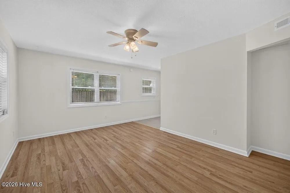 159 Horndale Drive Wilmington, NC 28409