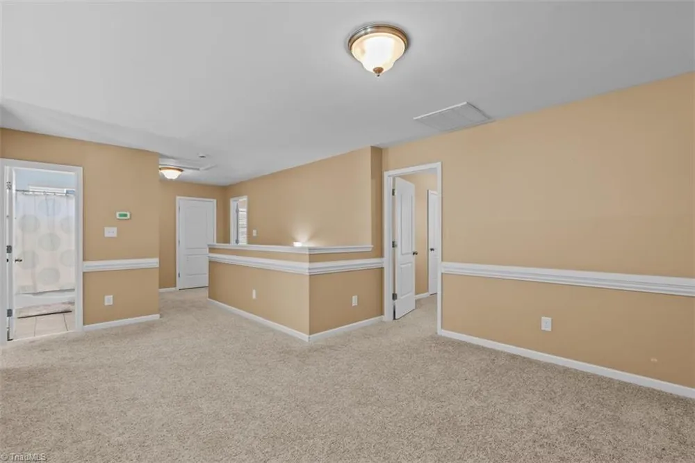 1814 Castle Gate Court High Point, NC 27265