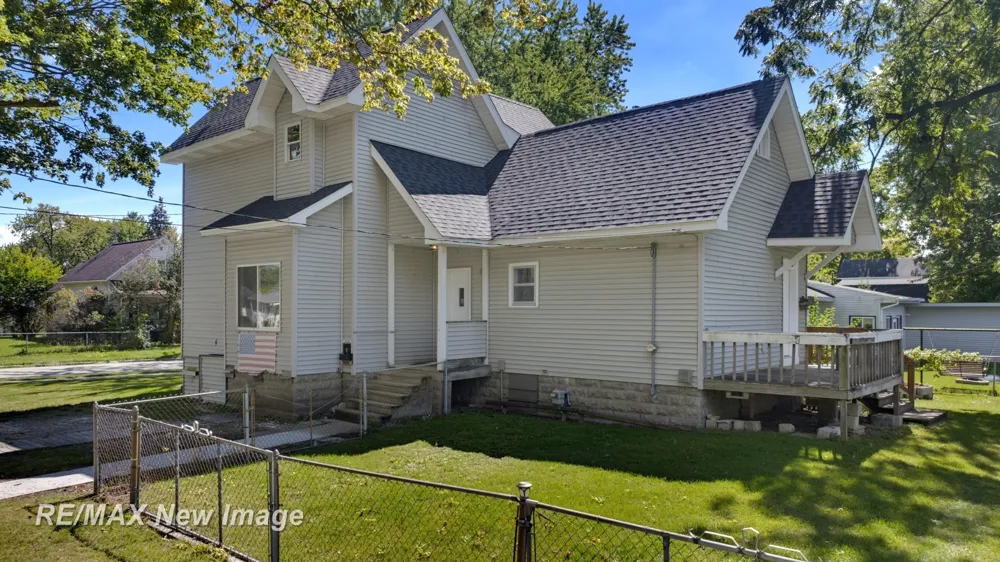 202 Ingraham Street Bay City City, MI 48708