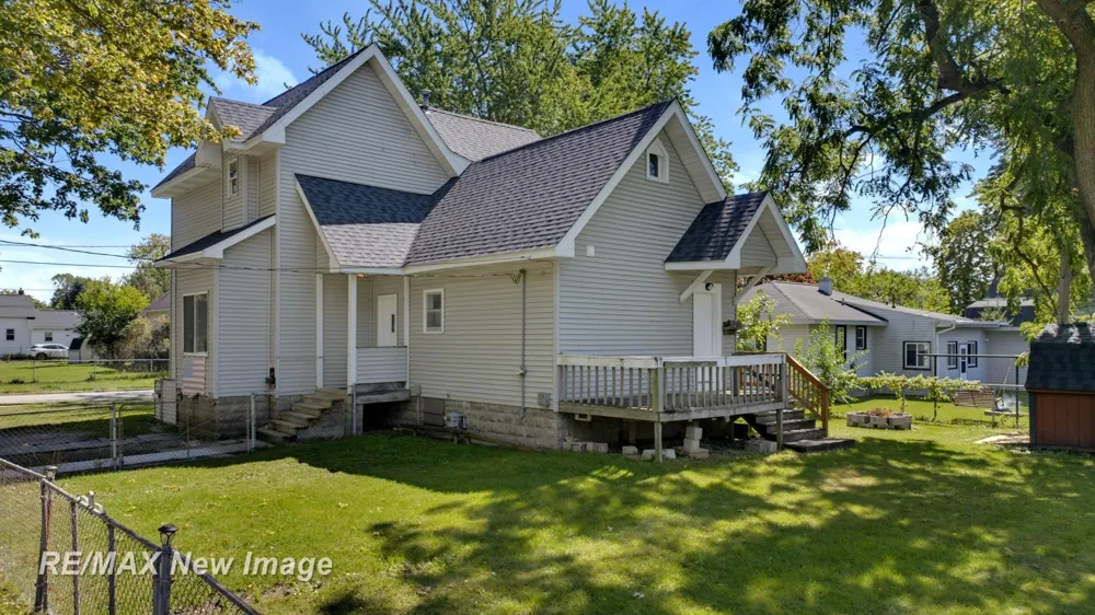202 Ingraham Street Bay City City, MI 48708
