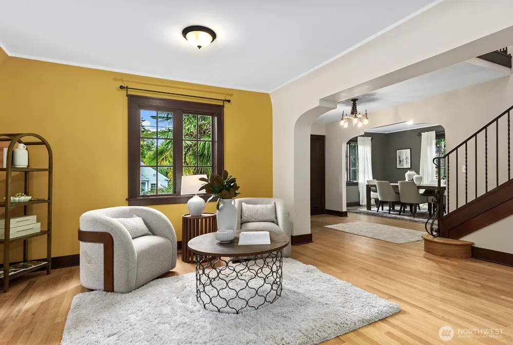 6238 25th Avenue NE Seattle, WA 98115