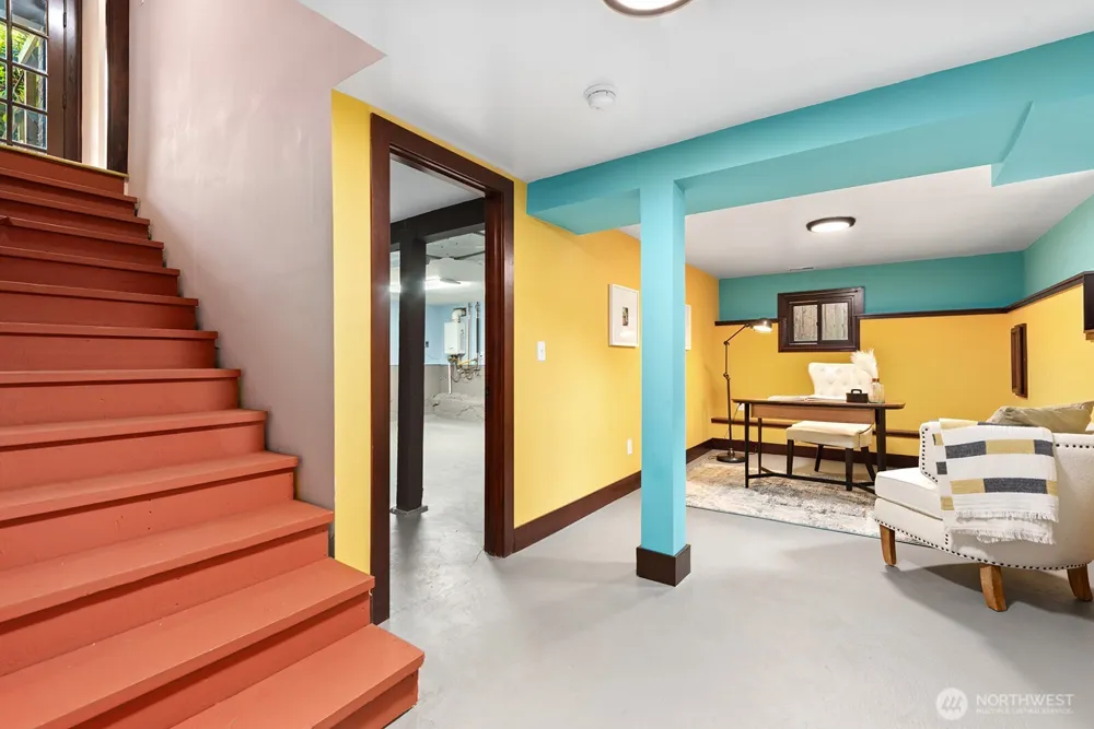 6238 25th Avenue NE Seattle, WA 98115