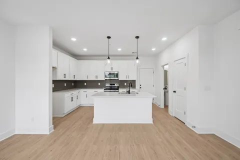 2597 Peaceful Valley Dr
