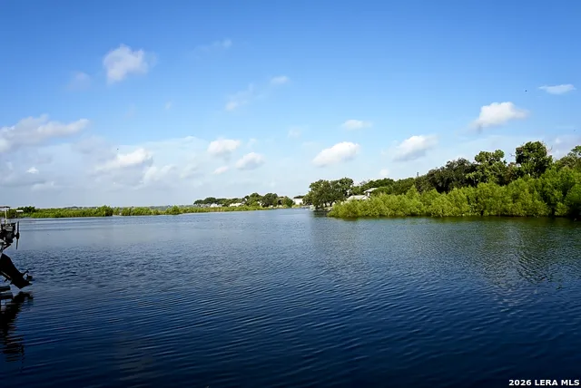 155 Harbor Circle Mathis, TX 78368